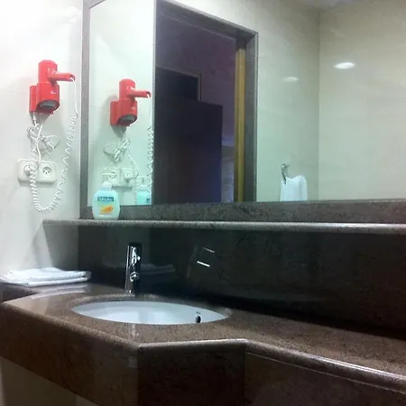 Ric Hotel 2*