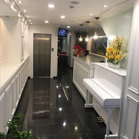 Ric Hotel 2*